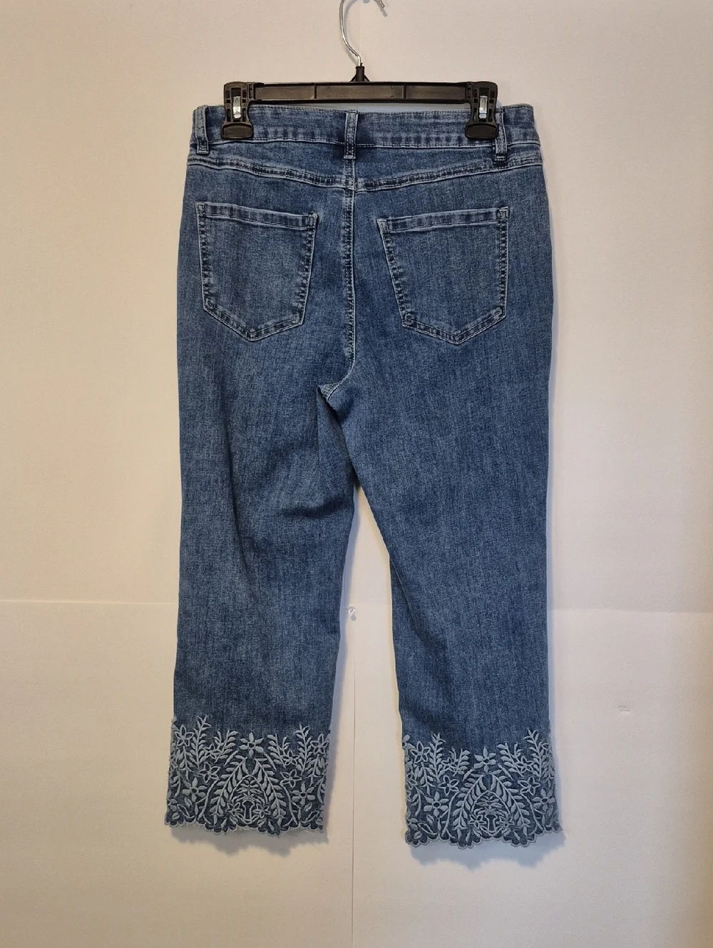 Denim cropped Embroidered jeans - 6P - Picture 2 of 7